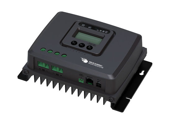 좋은 가격 IP43 50A RV MPPT 태양전지 충전 컨트롤러 최대 PV 전력 1440W 효율적인 태양 전지 패널 관리 온라인으로